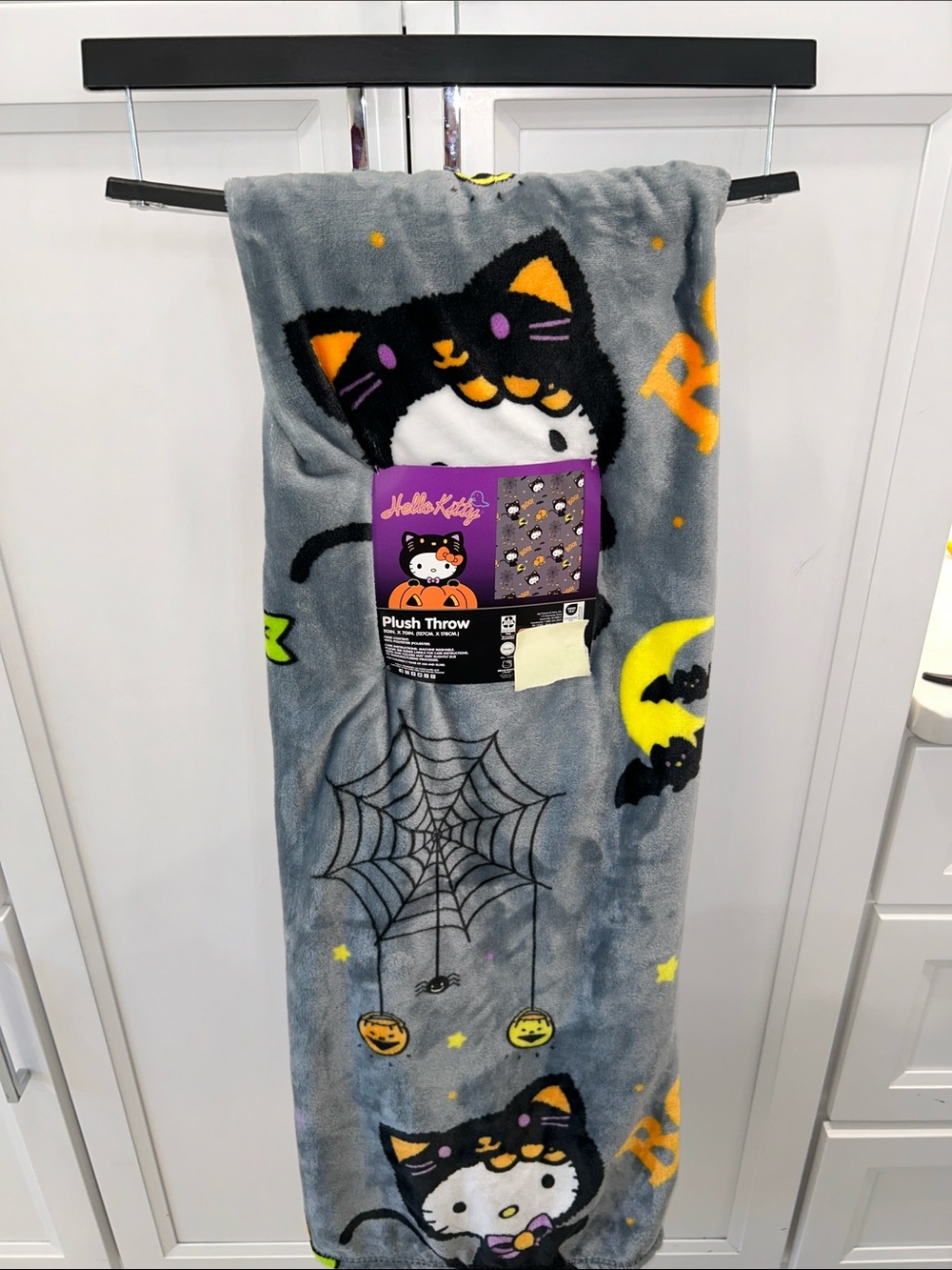 Hello Kitty Cat Halloween Plush Throw Blanket 50”x70”